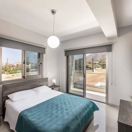 Adriana By The Sea * Pomos