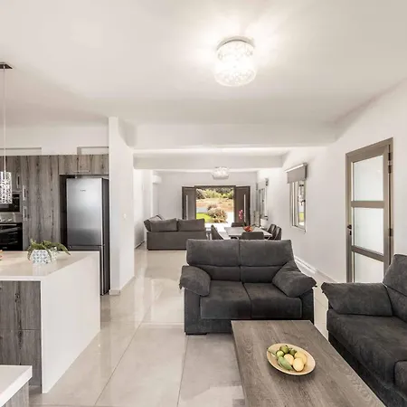 Adriana By The Sea Villa