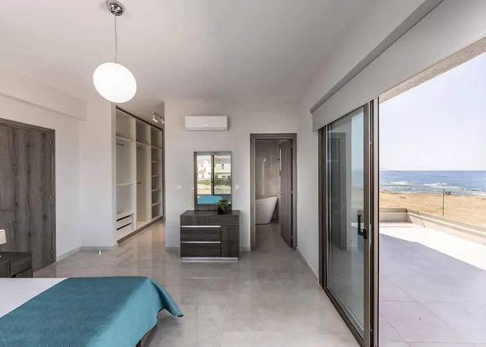 Adriana By The Sea *