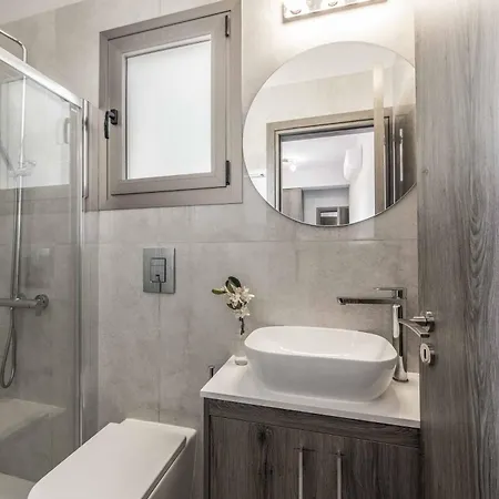 Villa Adriana By The Sea