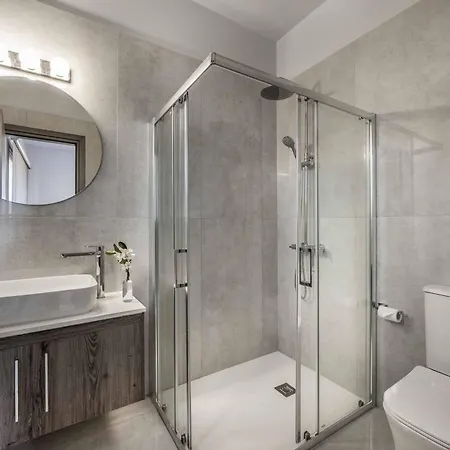 Villa Adriana By The Sea *