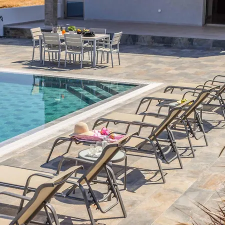 Adriana By The Sea Villa Pomos